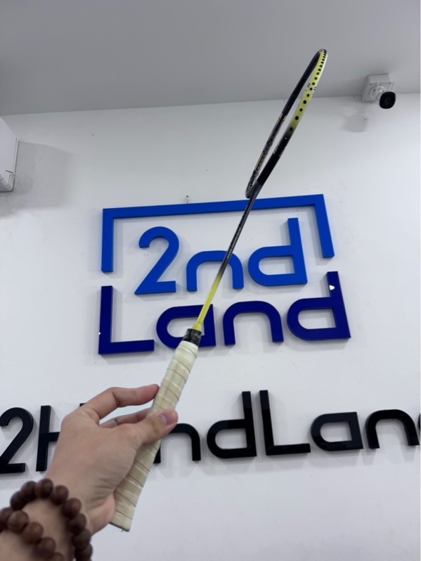 Vợt cầu lông Fleet Professional Nano Tec Pro 300 - Màu vàng đen - Ngoại hình 97,5% - Không cước - Body