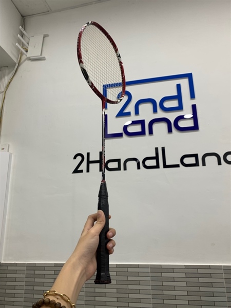 Vợt cầu lông FlyPower TORNADO 800 - Màu đỏ đen - Ngoại hình: 97% - Body