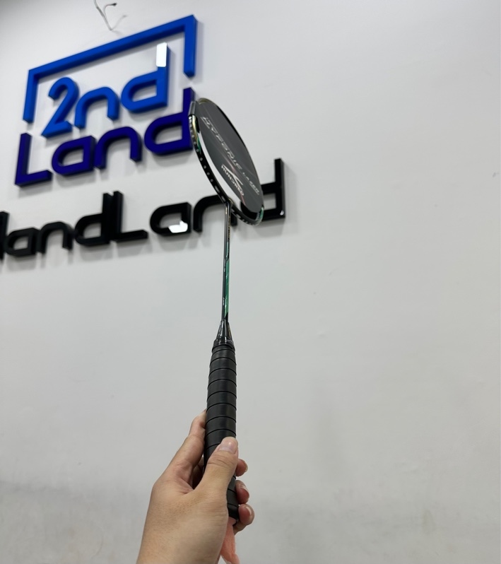 Vợt cầu lông Hundred Hyfonic Lazer - 5U - Màu đen - New chưa qua sử dụng