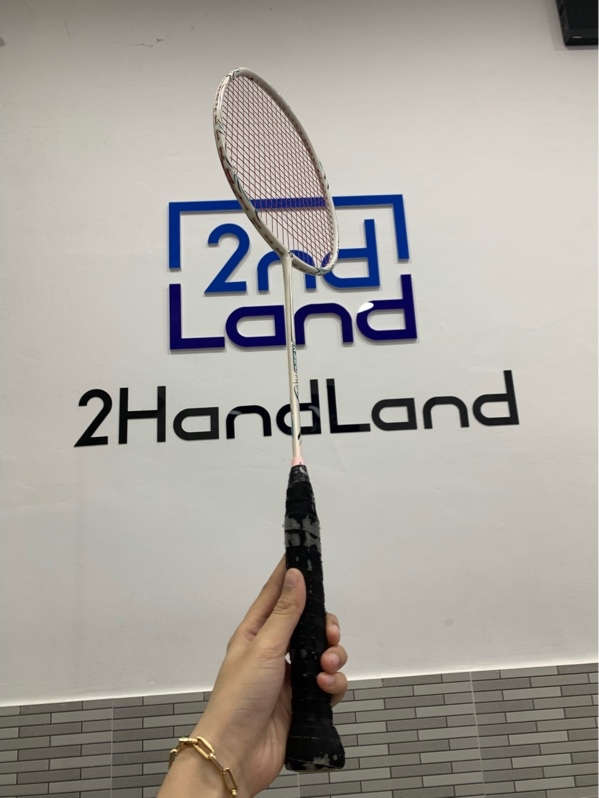 Vợt cầu lông Kumpo K520 Pro - Màu trắng - Ngoại hình: 96% - Trầy - Body