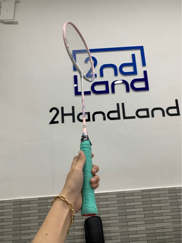 Vợt cầu lông Kumpoo Flower Partner - Màu hồng - Ngoại hình: 98% - Kèm bao đựng