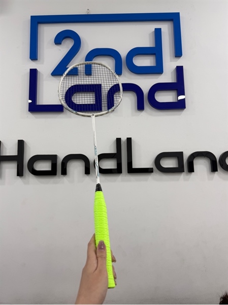 Vợt cầu lông Kumpoo K520 pro - Màu trắng - Ngoại hình 96% - Trầy xước , mòn nặng - Body