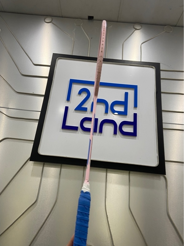 Vợt cầu lông Kumpoo PC 99 Pro - Màu hồng - Ngoại hình: 97% - Trầy khung, cước 2 - Kèm túi