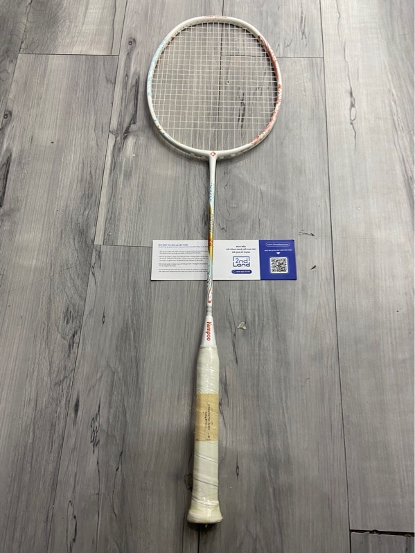 Vợt Cầu Lông Kumpoo Phonix - Màu trắng - Ngoại hình: 97% - Body