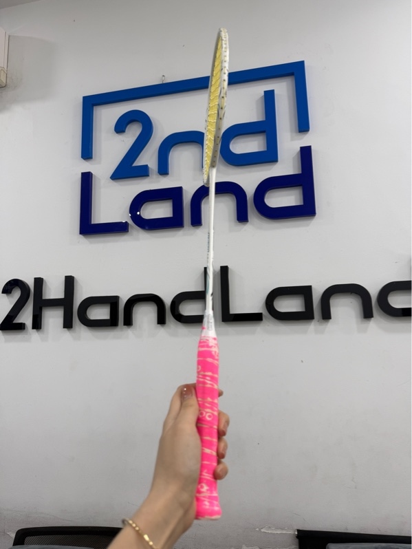 Vợt cầu lông Kumpoo Power Control K520 Pro - Màu trắng - Ngoại hình 96% - Trầy tróc sơn nhiều - Body