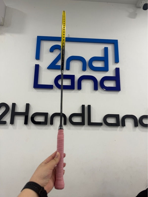 Vợt cầu lông Lining 3D Calibar 300 - Màu vàng đen - Ngoại hình 98% - Xước nhẹ đầu vợt- Body