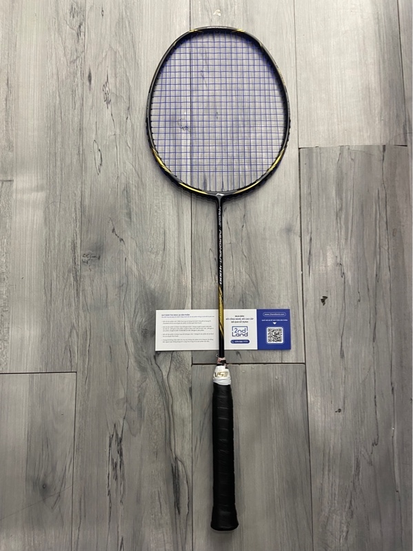 Vợt cầu lông Lining Aeronaut 4000 - Màu đen - Ngoại hình: 97% - Xước khung vợt, đã thay lưới - Kèm túi