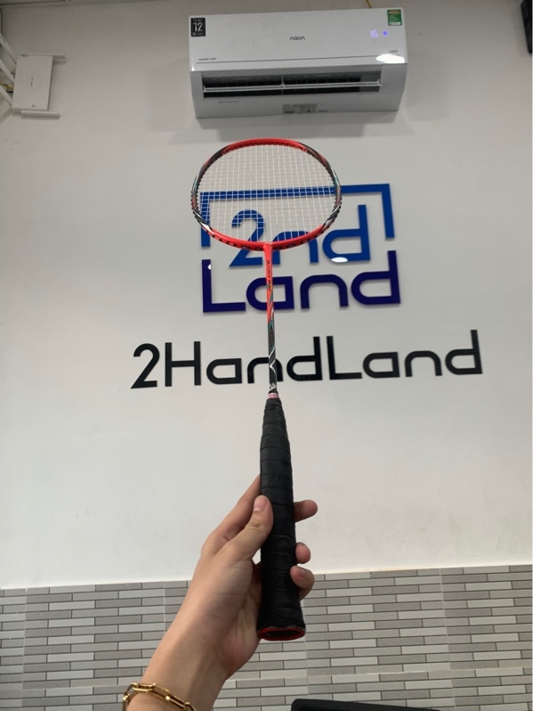 Vợt cầu lông Lining bladex 800 - Màu cam đen - Ngoại hình: 97,5% - Kèm túi