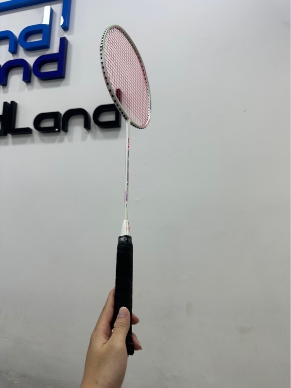 Vợt cầu lông Lining High Carbon 1000 - Màu trắng - Ngoại hình 98% - Kèm túi