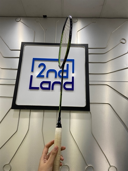 Vợt cầu lông Lining Turbo Charging 50D - Màu đen xanh lá - Ngoại hình: 98% - Chưa thay cước - Kèm túi 1