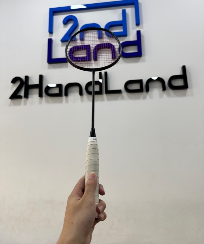 Vợt cầu lông Mizuno JPX 8.1 PRO - Màu đen - Ngoại hình 96% - Trầy phai màu sơn - Body