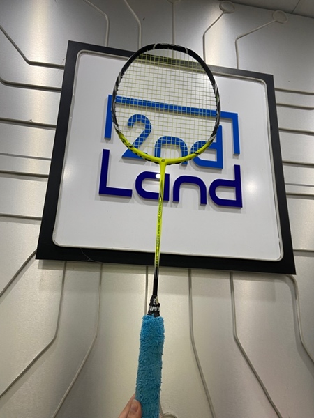 Vợt cầu lông Sunbatta Tiger 3302 II - Màu xanh neon - Ngoại hình: 97% - Trầy khung nặng - Body