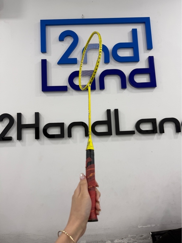 Vợt cầu lông Venson Kongfu Rabbit - Màu vàng - Ngoại hình 97% - xước nhẹ - Body