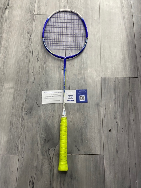 Vợt cầu lông Victor ARS 9 - 4UG5 - 24 LBS - Màu xanh trắng - Ngoại hình: 97% - Trầy sườn , thay dây 2 lần - Kèm túi