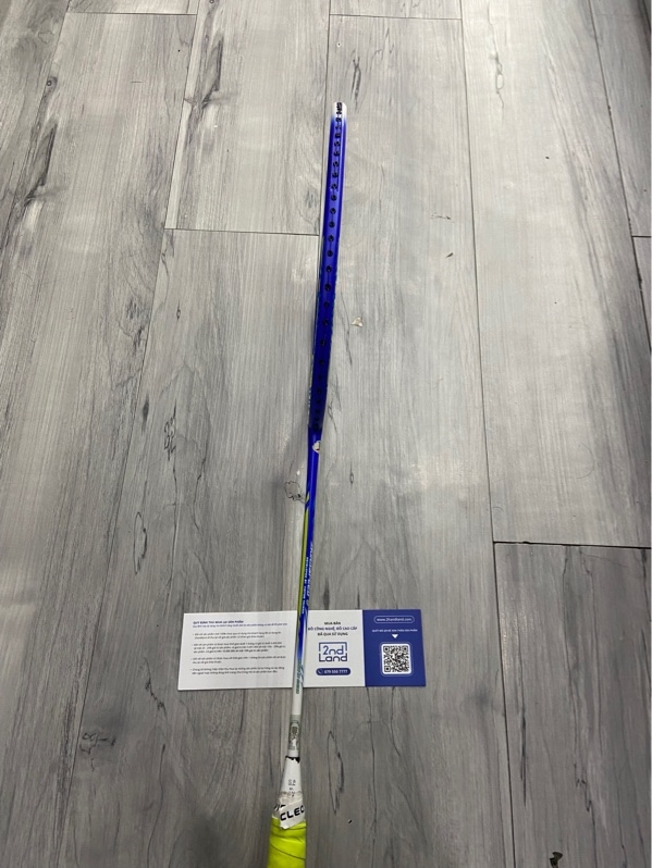 Vợt cầu lông Victor ARS 9 - 4UG5 - 24 LBS - Màu xanh trắng - Ngoại hình: 97% - Trầy sườn , thay dây 2 lần - Kèm túi