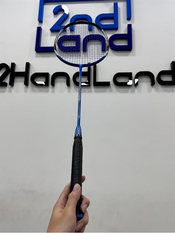 Vợt cầu lông Victor Brave Sword 1900 AF - Màu xanh - Ngoại hình 96% - Viền trầy cấn tróc sơn, cán bong da - Body