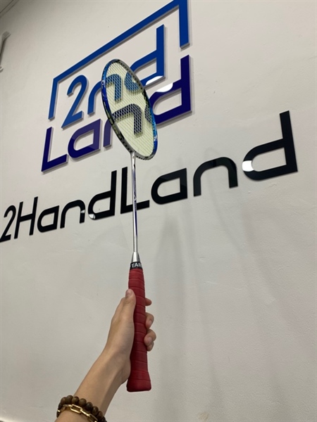 Vợt cầu lông Victor Meteor X 5600 - Màu đen đỏ - Ngoại hình: 97% - Trầy xước, cấn phần đầu - Body 1