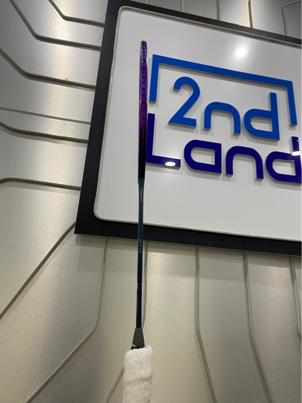 Vợt cầu lông Victor Thruster Ryuga CLS - Màu tím - Ngoại hình: 97% - Trầy sườn - Kèm túi