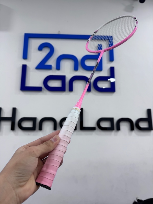 Vợt cầu lông VNB Power speed V200i - Màu hồng - Ngoại hình 97% - trầy xước khung nhiều - Kèm túi