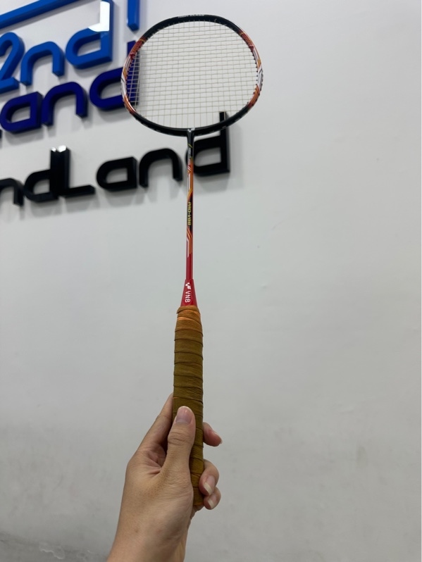 Vợt cầu lông VNB V88 - Màu cam - Ngoại hình 96% - Trầy cấn - Body