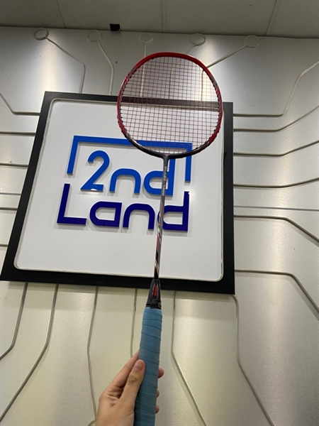 Vợt Cầu Lông VS Blade 7000 - Màu đỏ đen - Ngoại hình: 97% - Trầy xước khung viền nhiều - Body