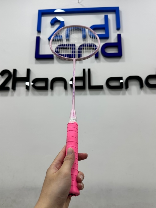Vợt cầu lông VS Titan 6 - Màu hồng - Ngoại hình 97% - Kèm túi đựng