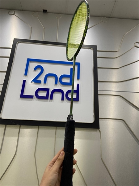 Vợt cầu lông VS YouLong - 24 - 36 LBS - 82+2g , 305+3mm - Màu xanh - Ngoại hình: 97% - Đã thay dây, vợt trầy nhiều chỗ - Body 1