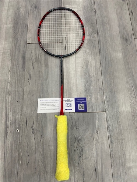 Vợt cầu lông Yonex Arc Saber 11 Play - Màu đỏ - Ngoại hình: 97% - Xước khung - Body