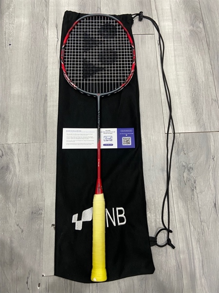 Vợt Cầu Lông Yonex Arcsaber 11 Play - Màu đỏ xám - Ngoại hình: 97% - Đã thay quấn tay, tróc sơn 1 chỗ - Kèm túi 2