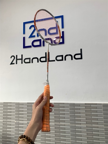 Vợt cầu lông Yonex ARCSABER D18 - Màu cam - Ngoại hình: 95% - Tróc sơn, trầy - Body 2