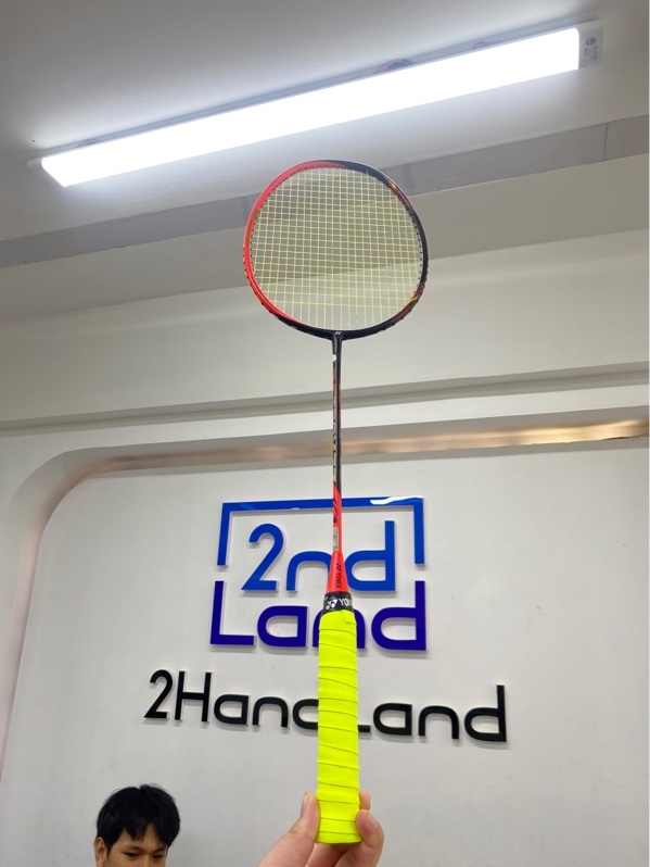 Vợt cầu lông Yonex Astrox 77 - Màu đỏ - Ngoại hình 98% - Kèm túi