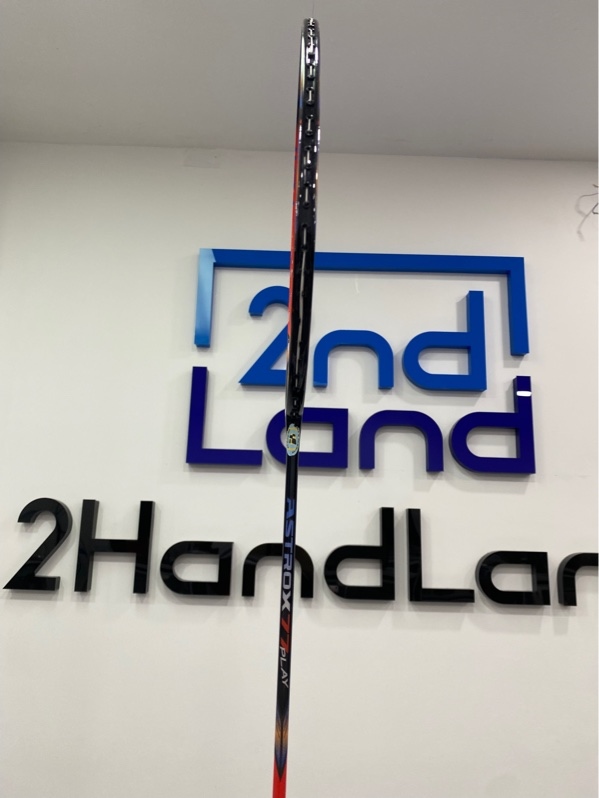Vợt cầu lông Yonex Astrox 77 Play - Màu cam đen - Ngoại hình: 98% - Body