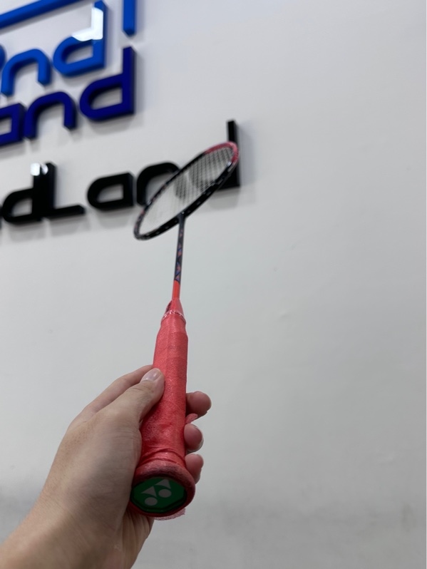 Vợt cầu lông Yonex Astrox 77 Pro - Màu cam đen - Ngoại hình 99% - Body