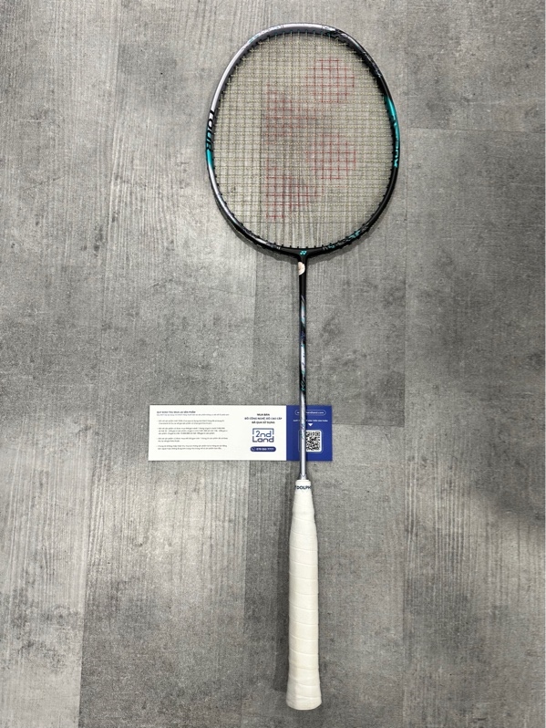 Vợt cầu lông Yonex ASTROX 88D - Màu đen trắng - Ngoại hình 97% - Body