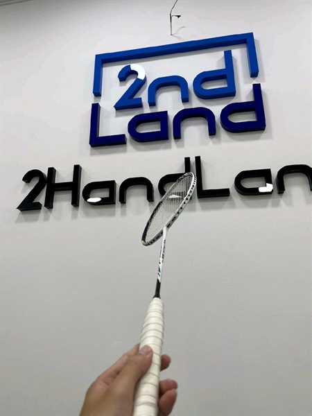 Vợt cầu lông Yonex Astrox 99 Pro Bạch Hổ - Màu trắng - Ngoại hình 97% - Kèm túi 2
