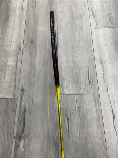 Vợt cầu lông Yonex Nanoflare 1000Z - Màu vàng đen - Ngoại hình: 97% - Trầy sườn, đã hàn, đã thay lưới - Body 1