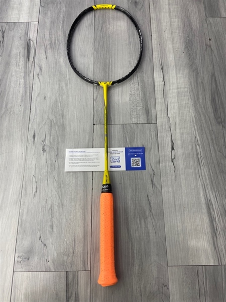 Vợt cầu lông Yonex Nanoflare 1000Z - Màu vàng đen - Ngoại hình: 97% - Trầy sườn - Không lưới - Body