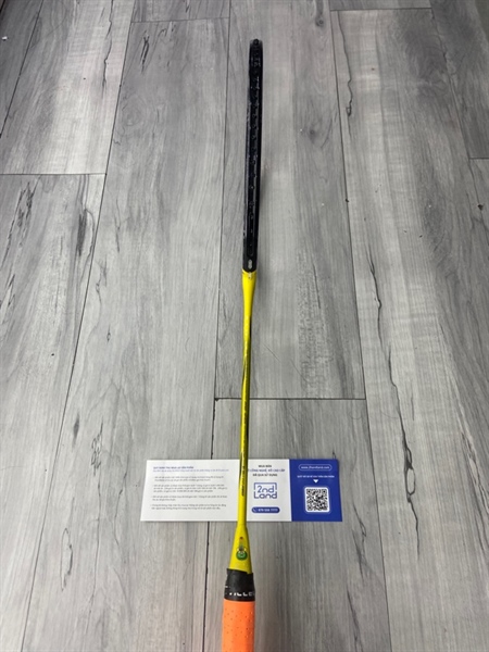 Vợt cầu lông Yonex Nanoflare 1000Z - Màu vàng đen - Ngoại hình: 97% - Trầy sườn - Không lưới - Body 1