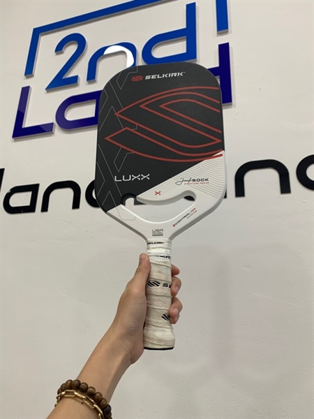 Vợt Picklebal Selkirk Luxx Control Air Invikta Jack Sock 7.8 8.1 Oz - Màu đen trắng - Ngoại hình: 98% - Body