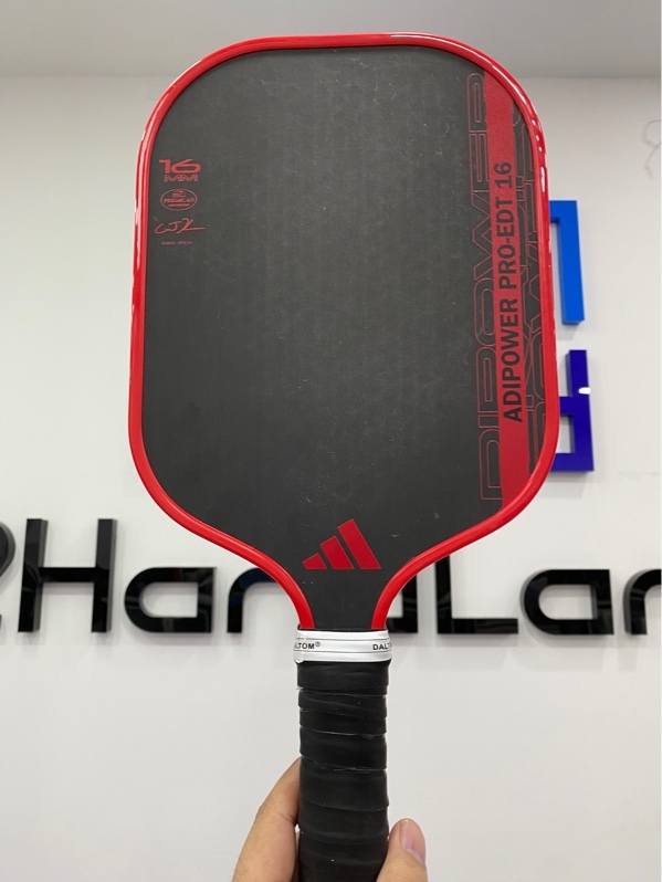 Vợt Pickleball Adidas Adipower Pro Edition ATTK - 16MM - Màu đỏ - Ngoại hình: 97.5% - Mặt vợt hơi xước - Body