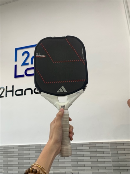 Vợt Pickleball Adidas Metalbone - Màu đen - Ngoại hình: 97% - Trầy sườn - Body, kèm tạ