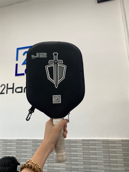 Vợt Pickleball Adidas Metalbone - Màu đen - Ngoại hình: 97% - Trầy sườn - Body, kèm tạ 3