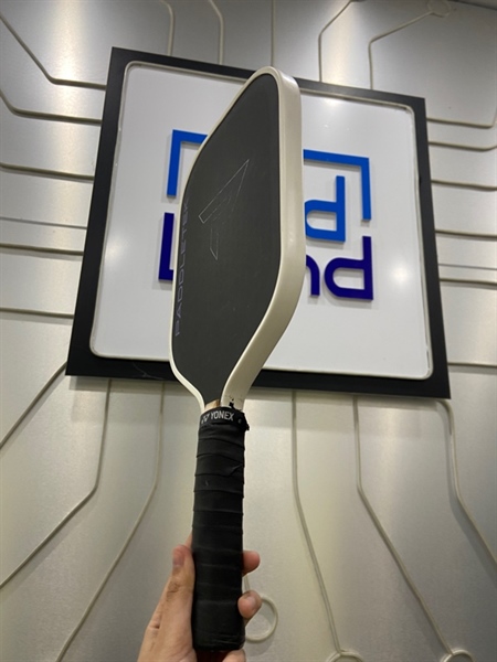 Vợt Pickleball Bantam TK0-C14.3mm - Màu trắng - Ngoại hình: 97% - trầy, tay cầm sờn - Body 1