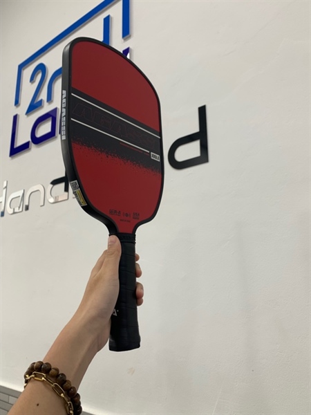Vợt Pickleball Joola Agassi Champion - 12mm - Màu đỏ - Ngoại hình: 97% - Trầy xước, tróc sơn - Body 2
