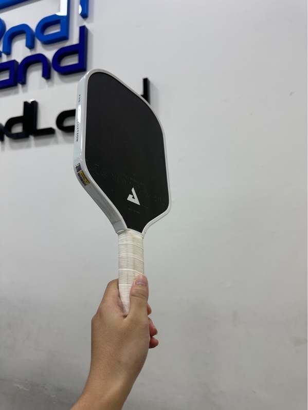Vợt Pickleball Joola Perseus 16mm Mod TA-15 Pro Player Edition - Có NFC - Màu trắng đen - Ngoại hình 97% - Chưa gỡ ppf quanh viền - Body