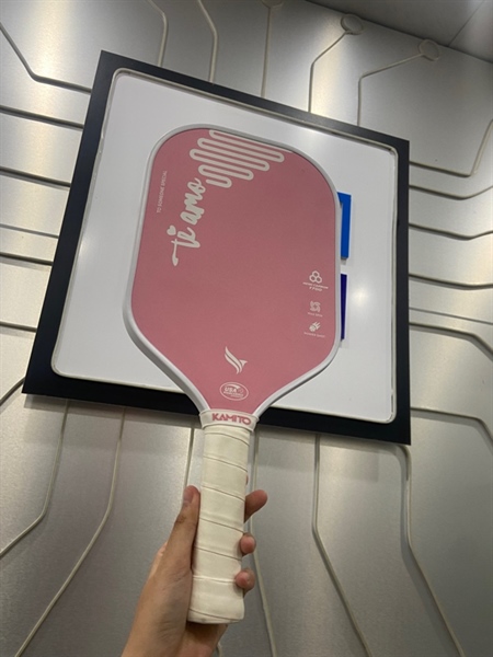 Vợt Pickleball Kamito Tiamo - Màu hồng - Ngoại hình: 98% - Body 2