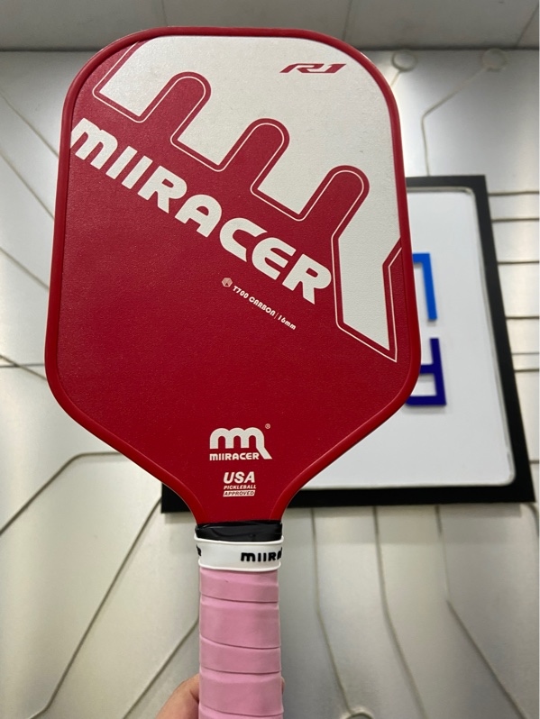 Vợt Pickleball Mirracer R1 T700 Carbon - 16mm - Màu trắng đỏ - Ngoại hình: 97% - Mặt vợt trầy theo thời gian viền trầy nhiều - Body