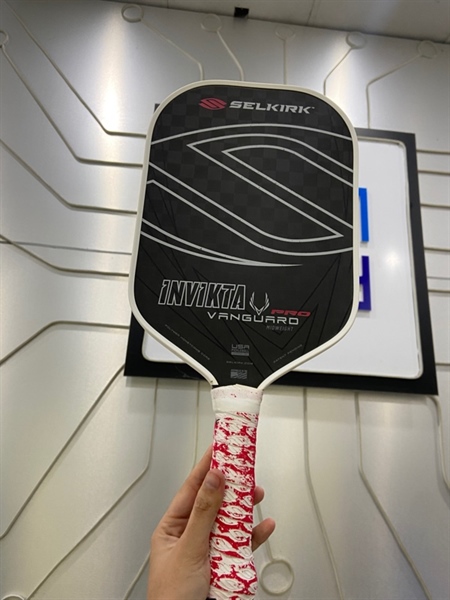 Vợt Pickleball Selkirk Vanguard - Màu đen - Ngoại hình: 97% - Body
