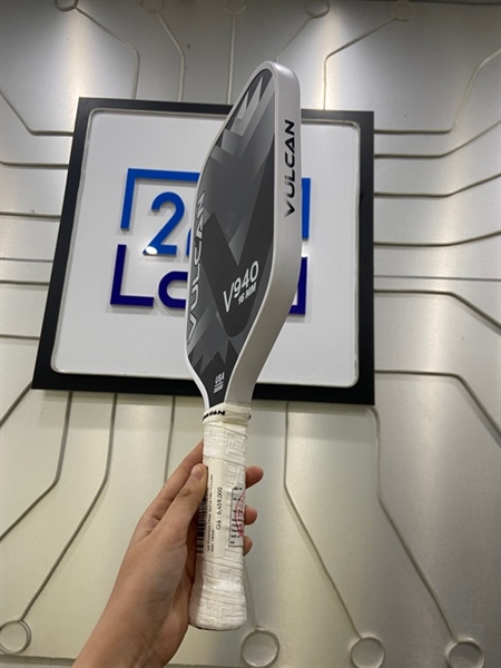 Vợt Pickleball Vulcan V940 - 16mm - Màu trắng đen - Ngoại hình: 99% - FullBox 1