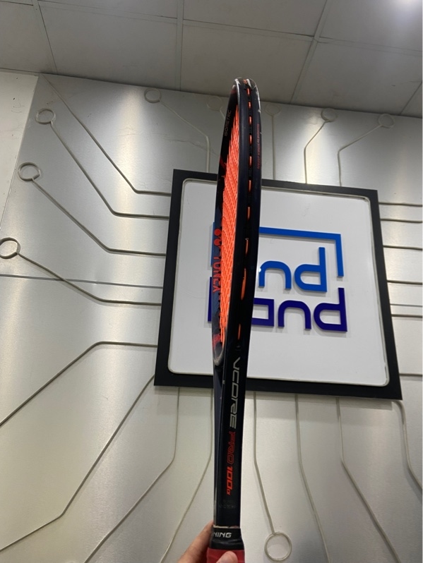 Vợt Tenis Yonex VCORE Pro 100 - Màu xanh - Ngoại hình: 97% - Xước thân - Body